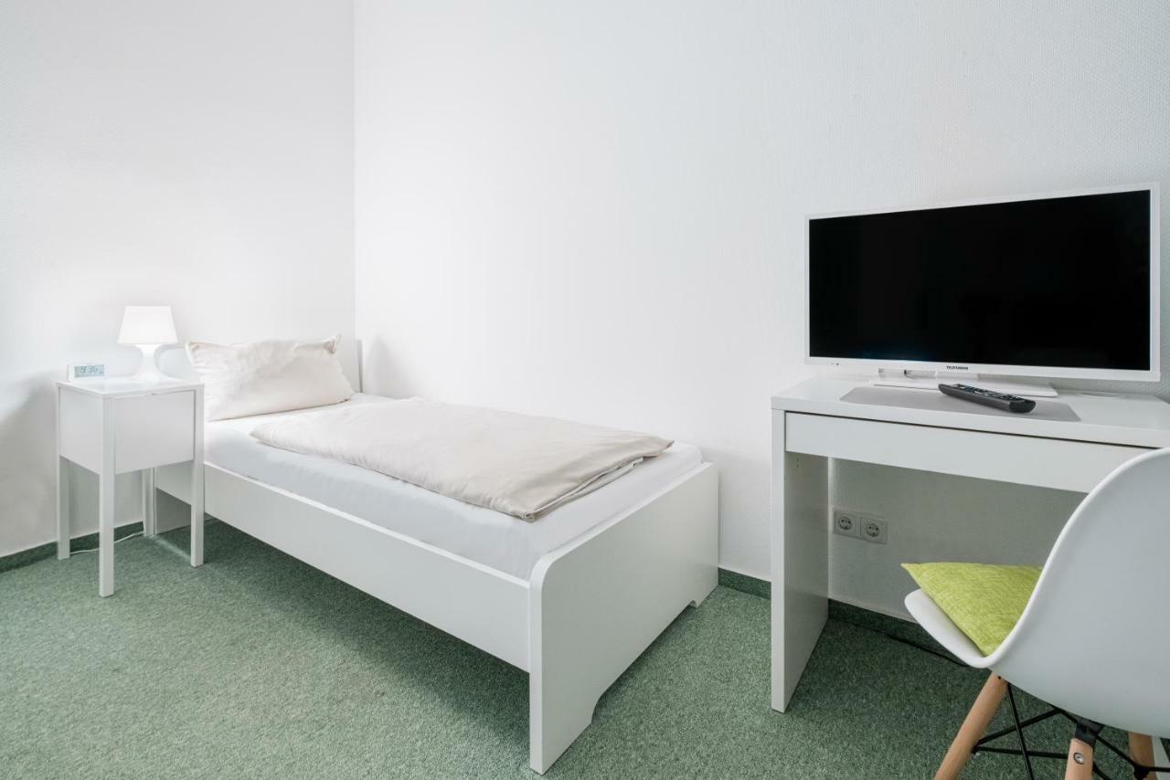 Hotel Hopener Wald ,Self Check In Löhne エクステリア 写真